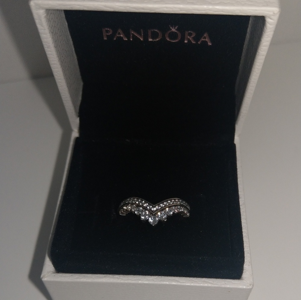 Pandora Princess Wish Size 5
